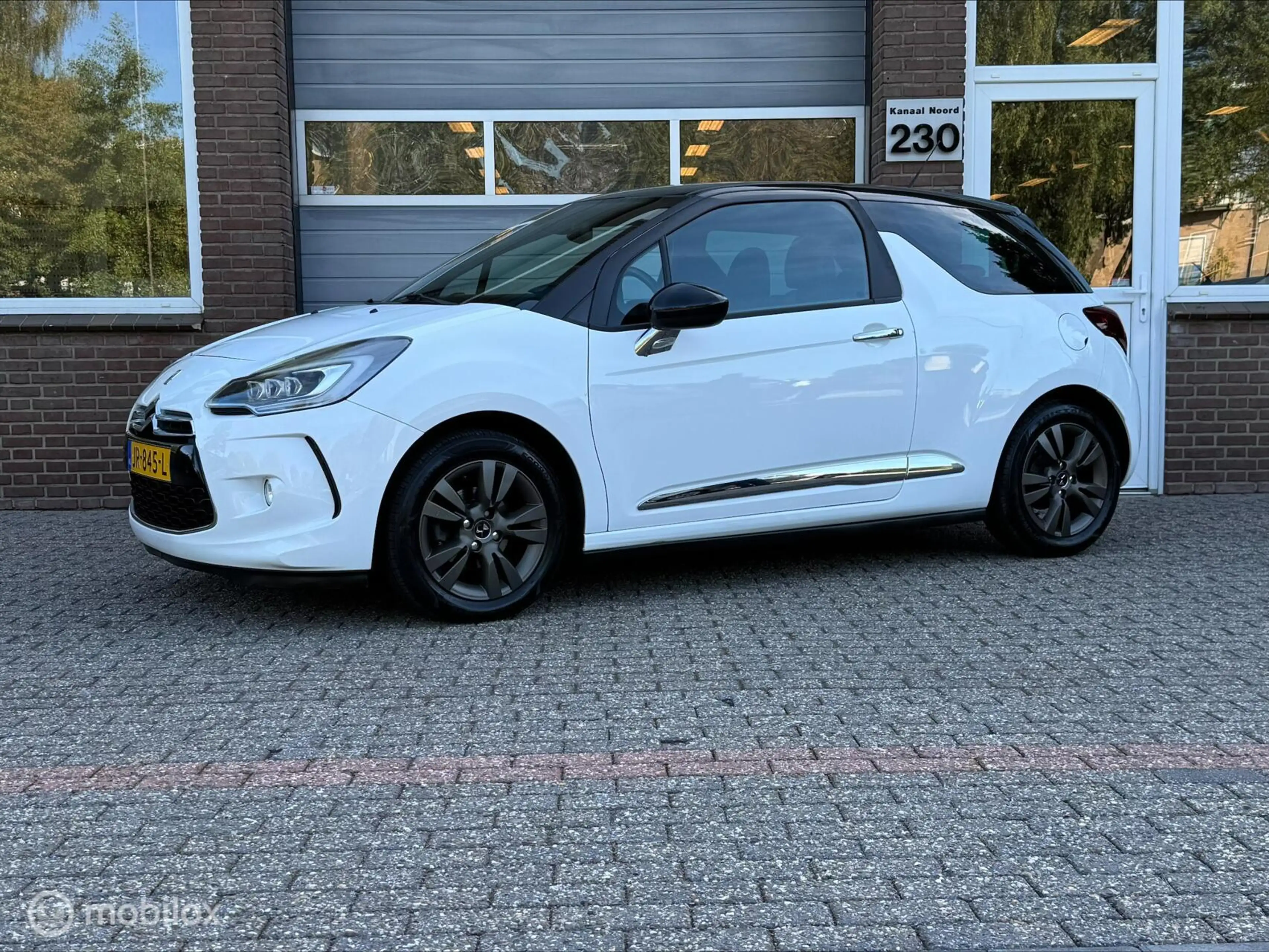 DS Automobiles DS 3 1.2 PureTech So Chic NAVI/AIRCO/CRUISE.CONTROL