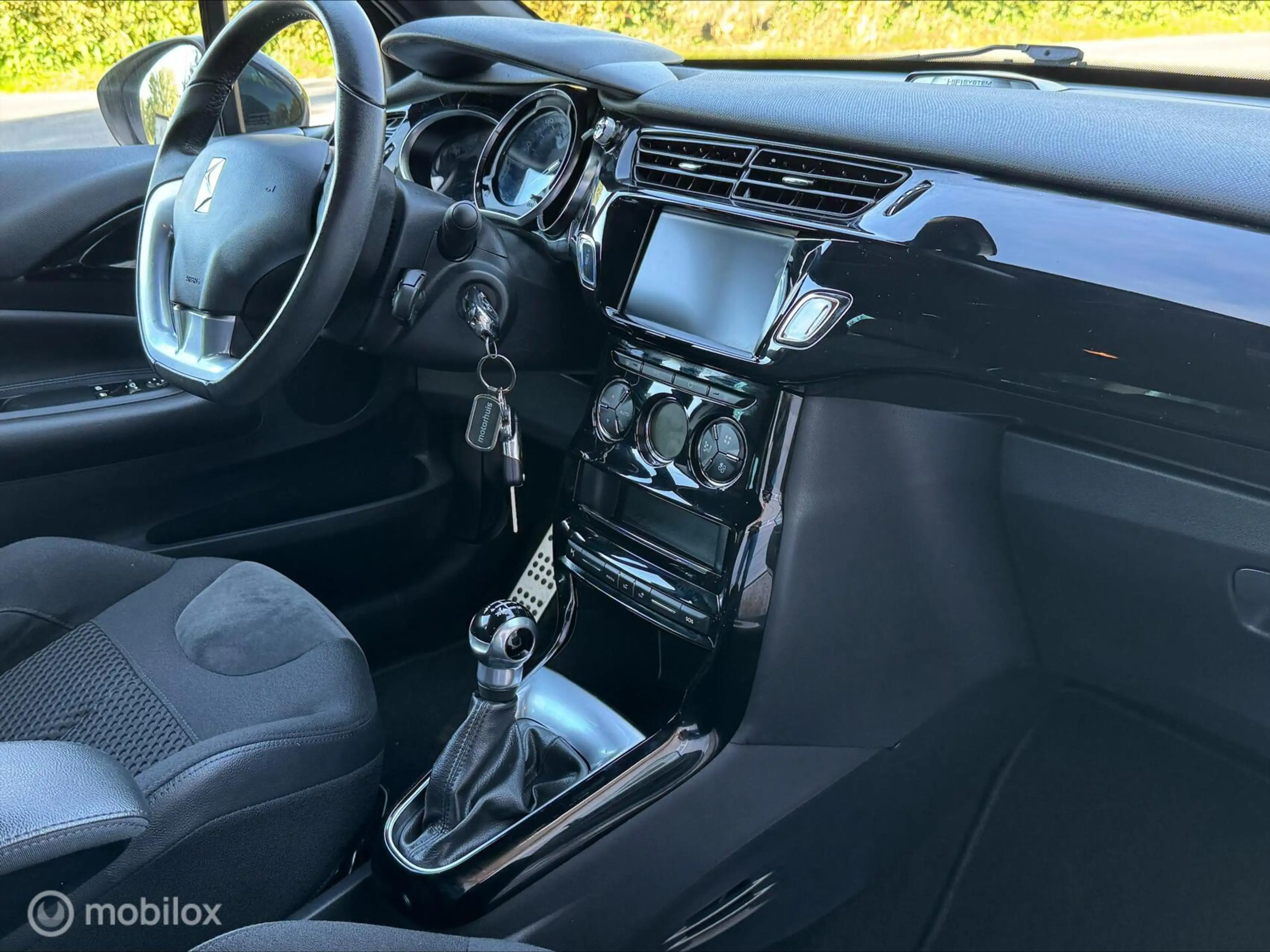 DS Automobiles DS 3 1.2 PureTech So Chic NAVI/AIRCO/CRUISE.CONTROL — photo 5