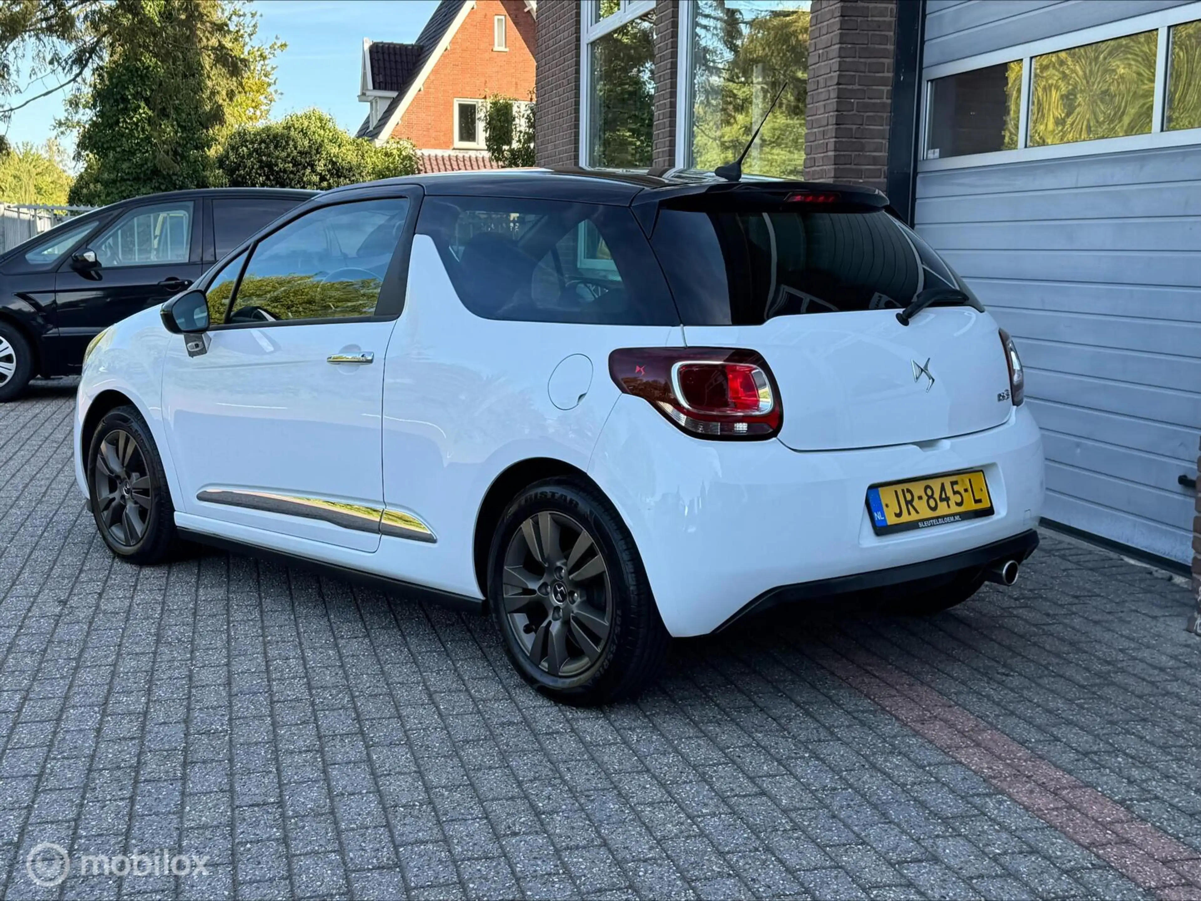 DS Automobiles DS 3 1.2 PureTech So Chic NAVI/AIRCO/CRUISE.CONTROL — photo 3
