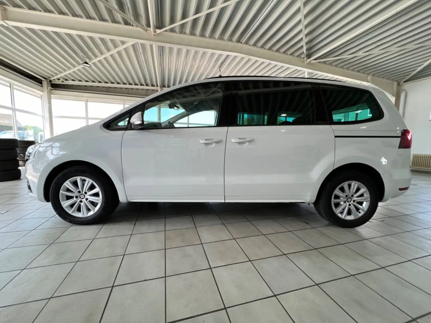 SEAT Alhambra Style 2.0TDi/DSG/NAVI/PDC/CAM/SHZ Beyaz - 2