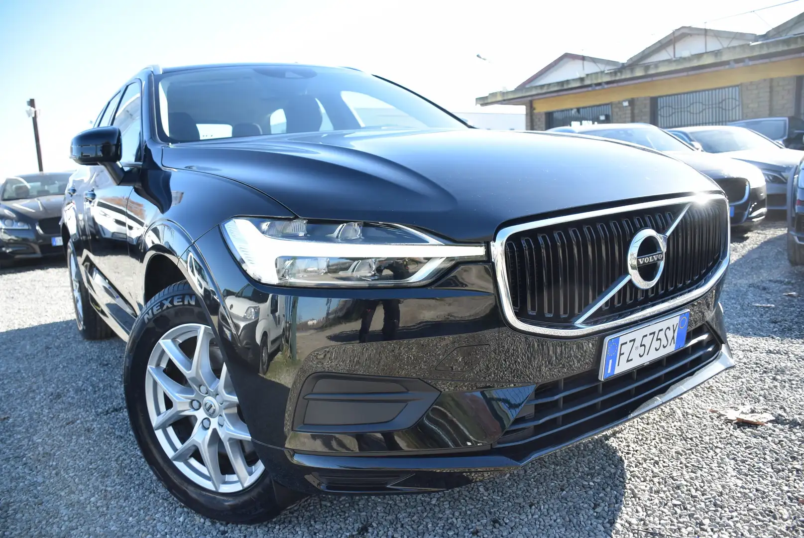 Volvo XC60 IBRIDA (DIESEL/ELETTR) 4x4 2.0B4 AWD AUT. IVA FULL Noir - 1