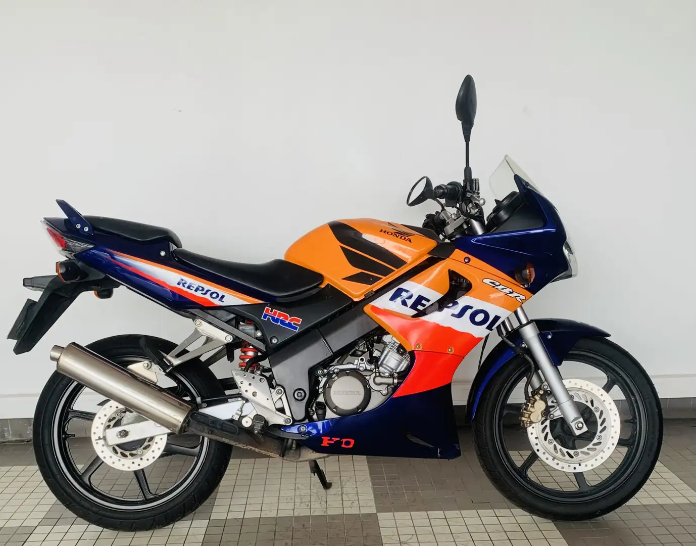 Honda CBR 125 Blau - 1