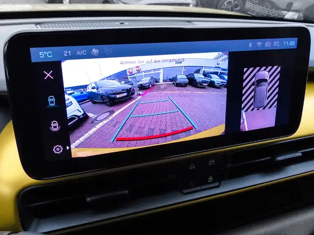 Jeep Avenger view 8