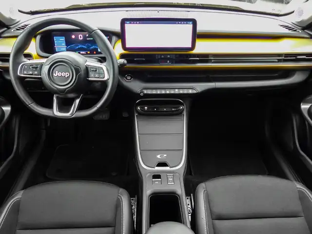 Jeep Avenger view 6