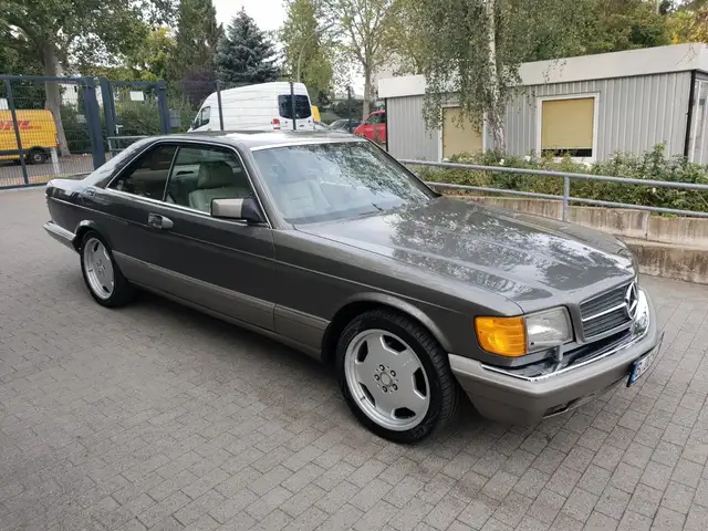 Mercedes-Benz 560 SEC/18"AMG/LEDER/KLIMAAUT/MEMORY/SHZ/VOLL