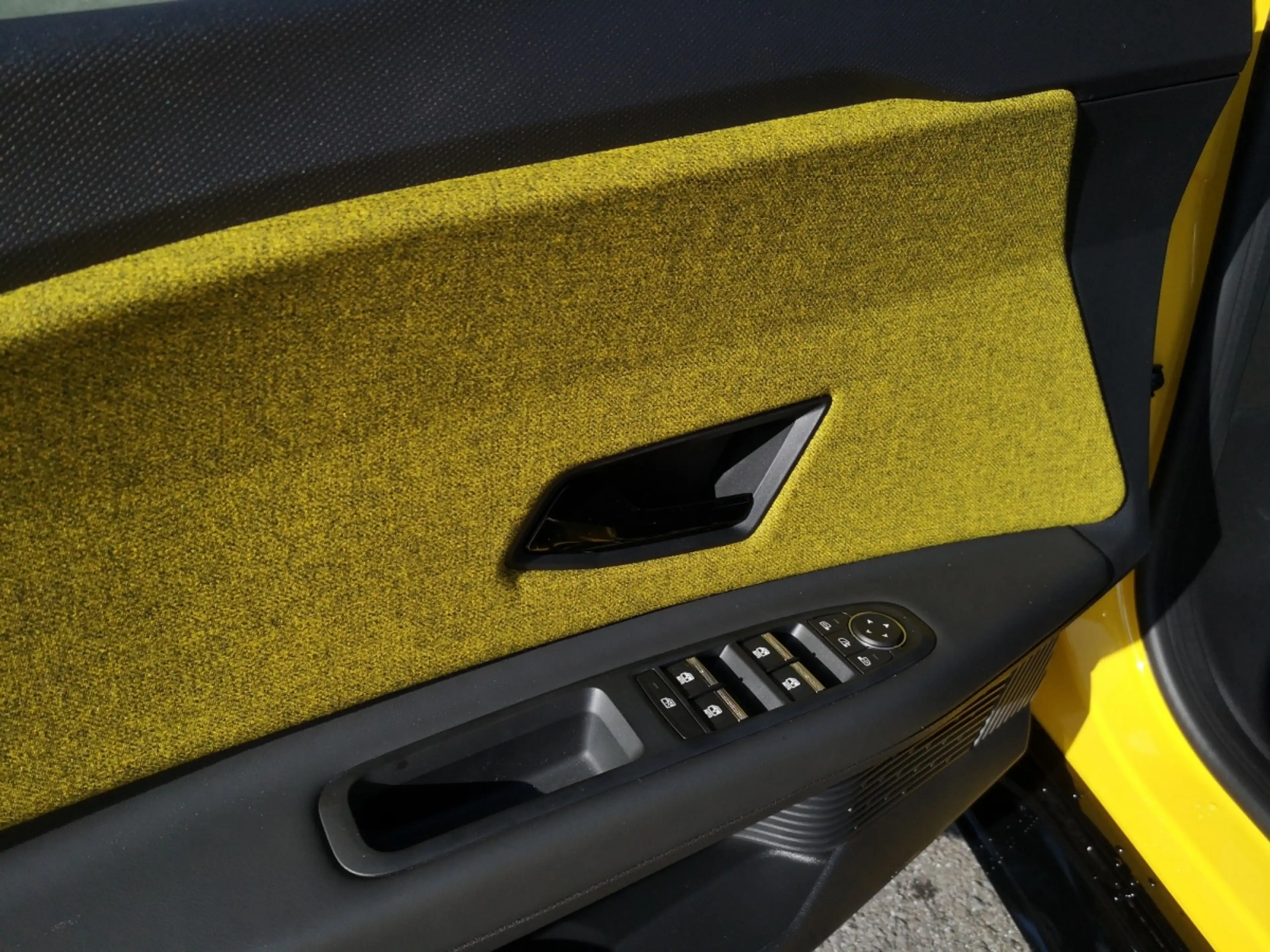 Renault R 5 E-TECH ELECTRIC Iconic Five 150 PS — photo 18