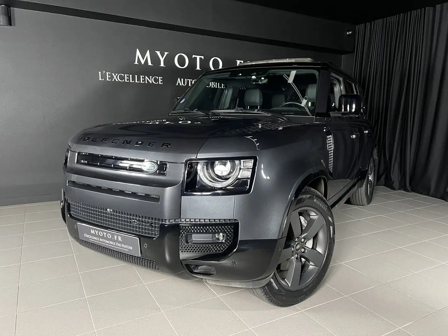 Land Rover Defender 110 2.0 P400E X-DYNAMIC SE Gris - 1