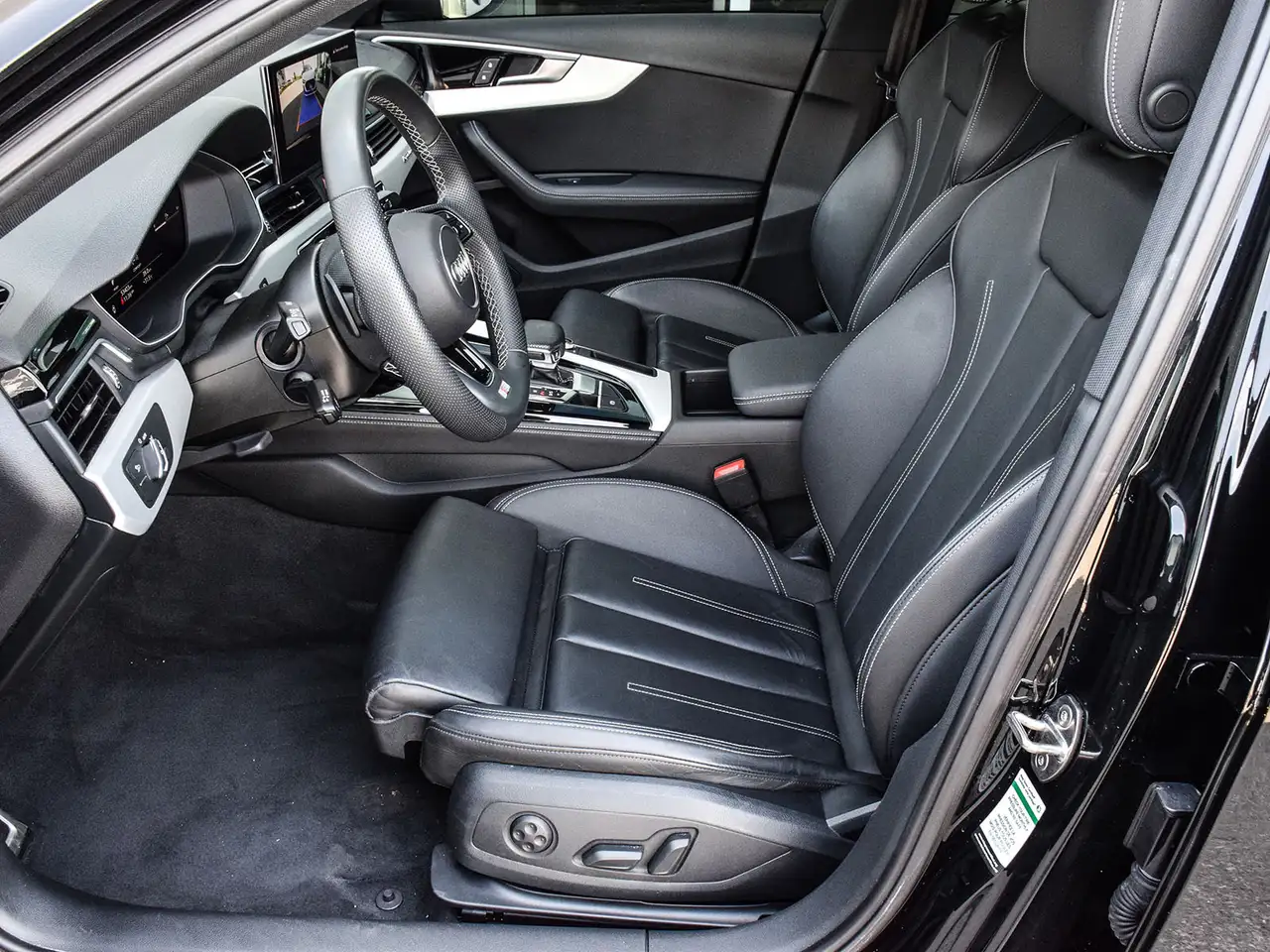 Audi Q5 снимка Audi Q5