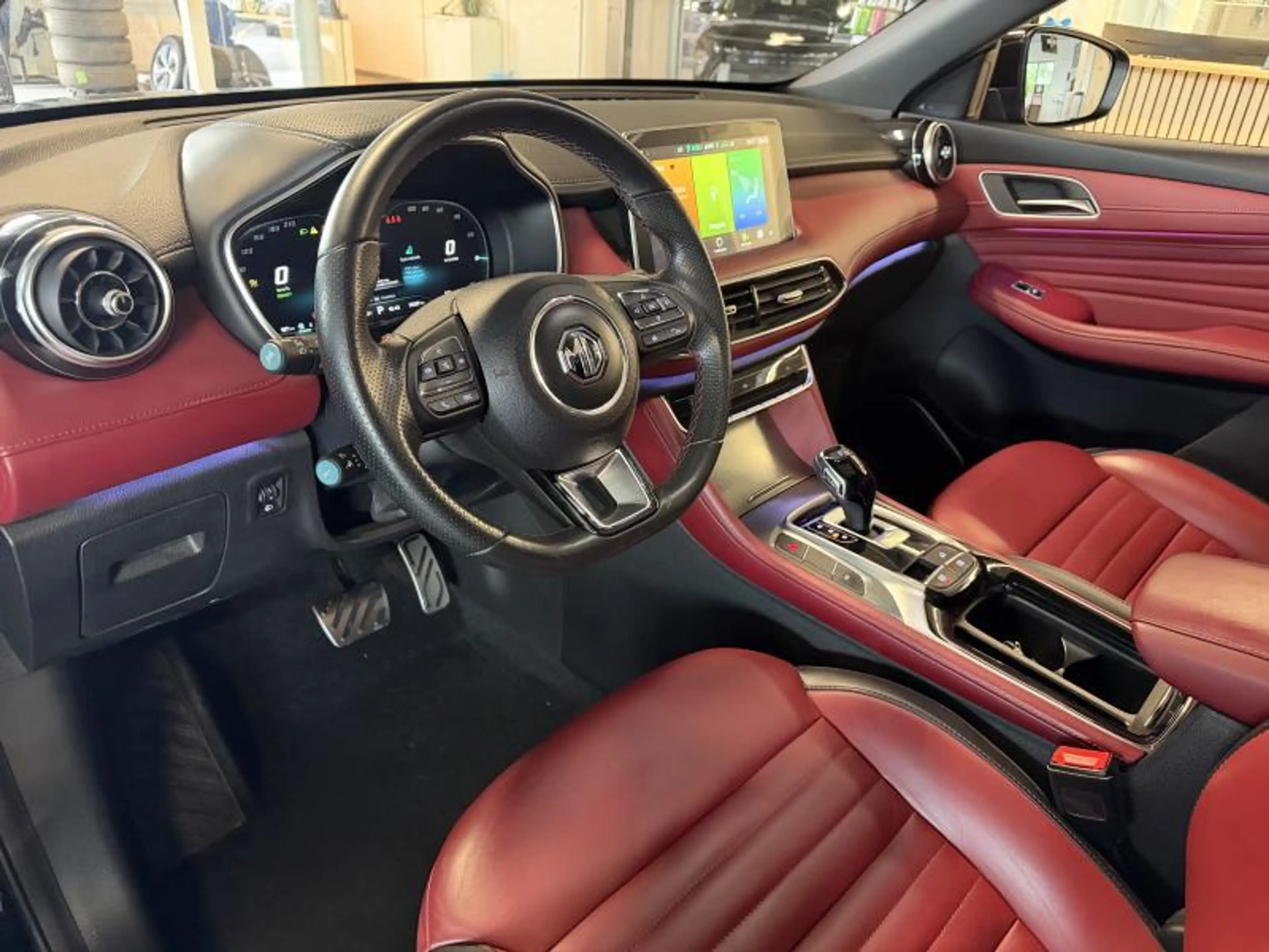 MG EHS 1.5T-GDi PLUG-IN Luxury | GPS, camera,... | FULL O — photo 4