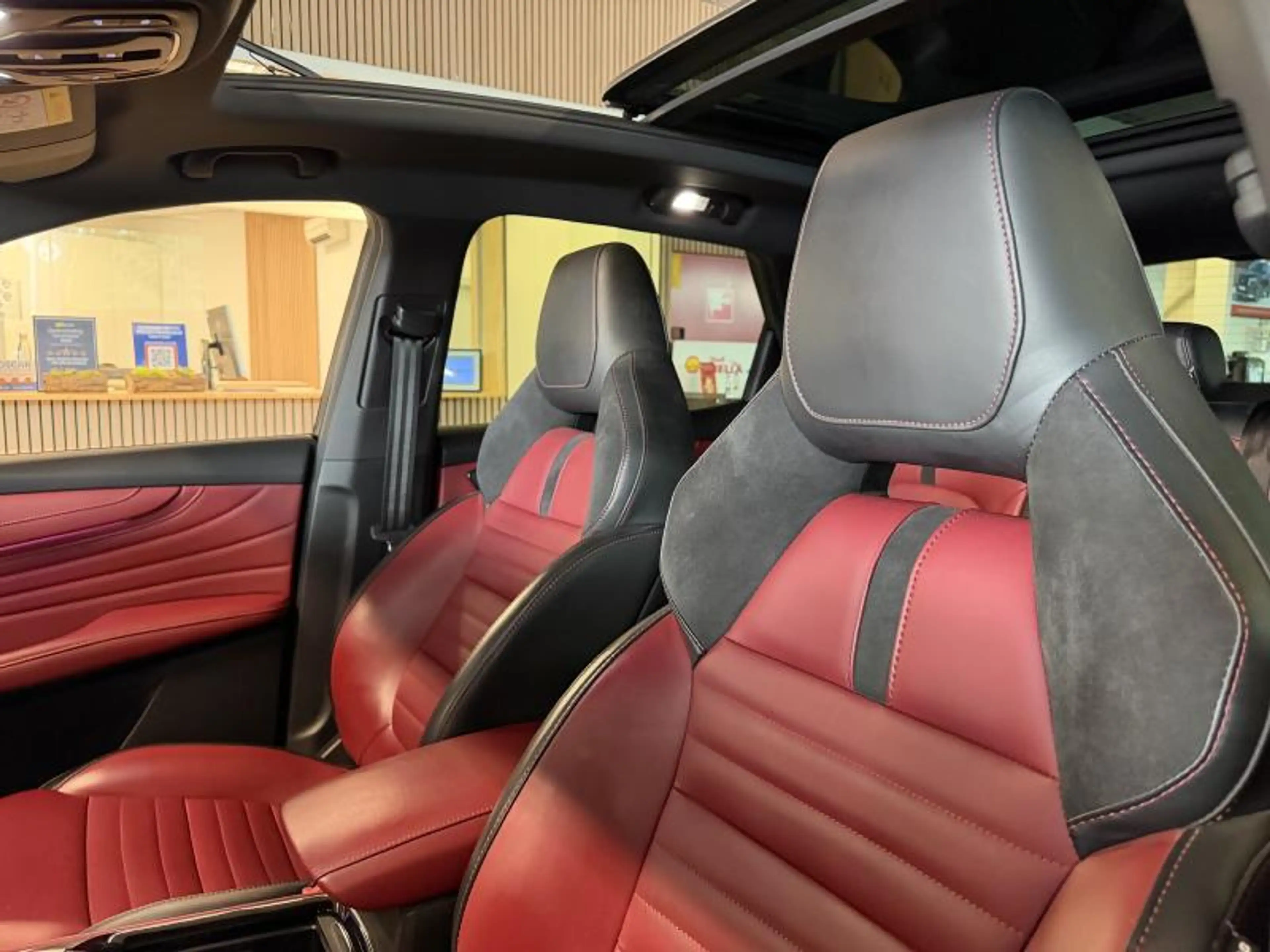 MG EHS 1.5T-GDi PLUG-IN Luxury | GPS, camera,... | FULL O — photo 13
