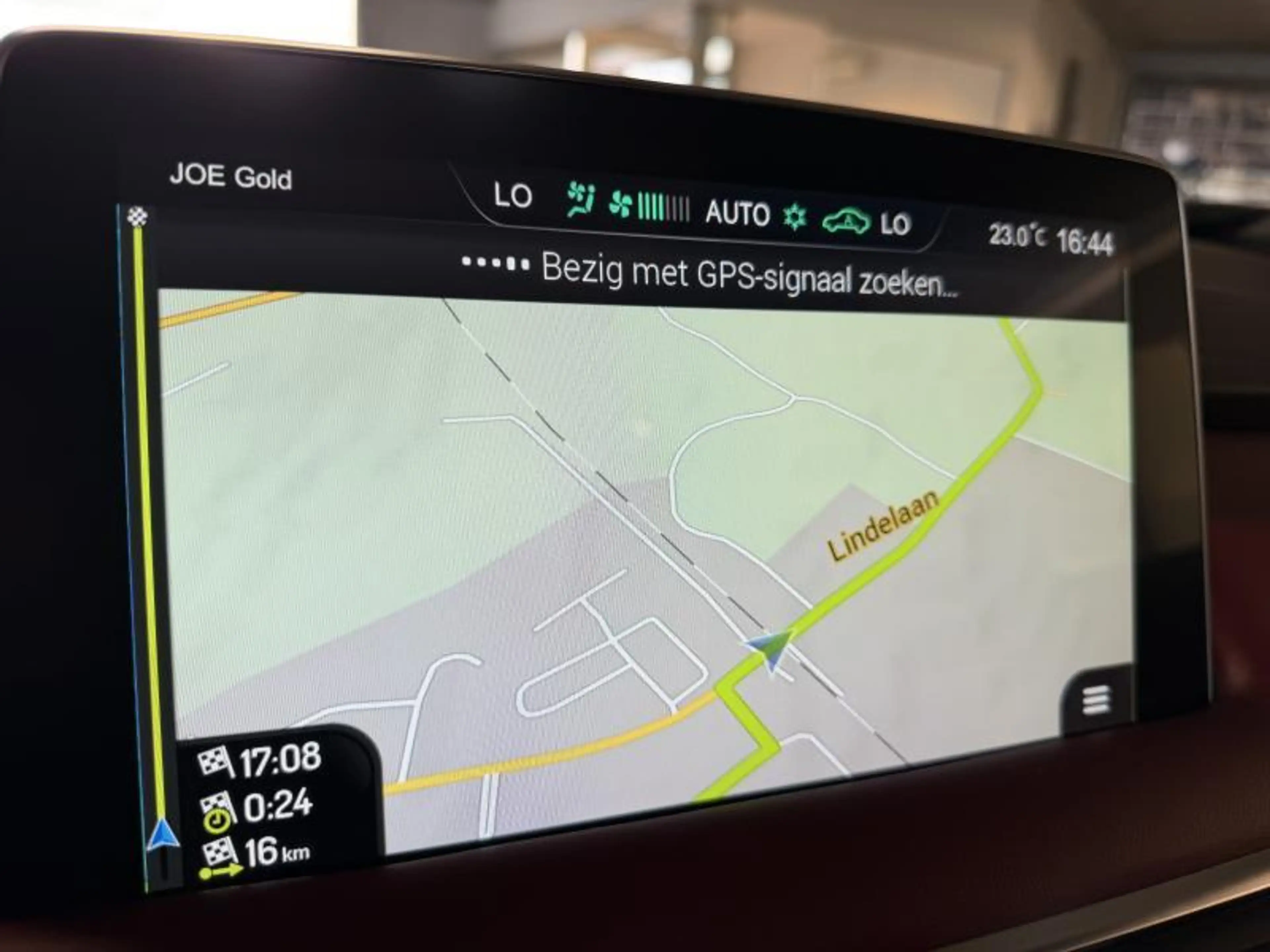 MG EHS 1.5T-GDi PLUG-IN Luxury | GPS, camera,... | FULL O — photo 5