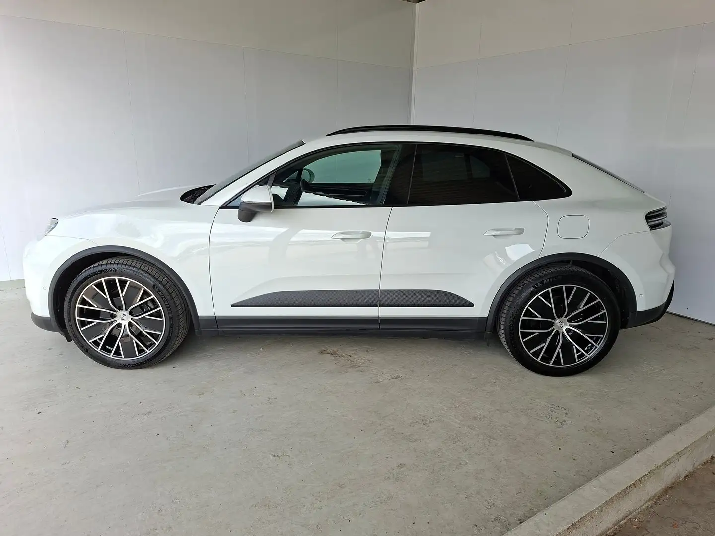 Porsche Macan 4 Weiß - 2