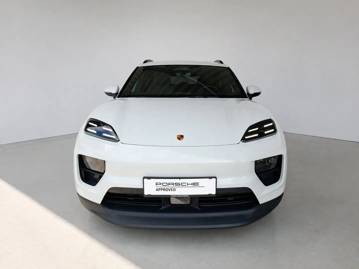 Porsche Macan 4 Weiß - 2