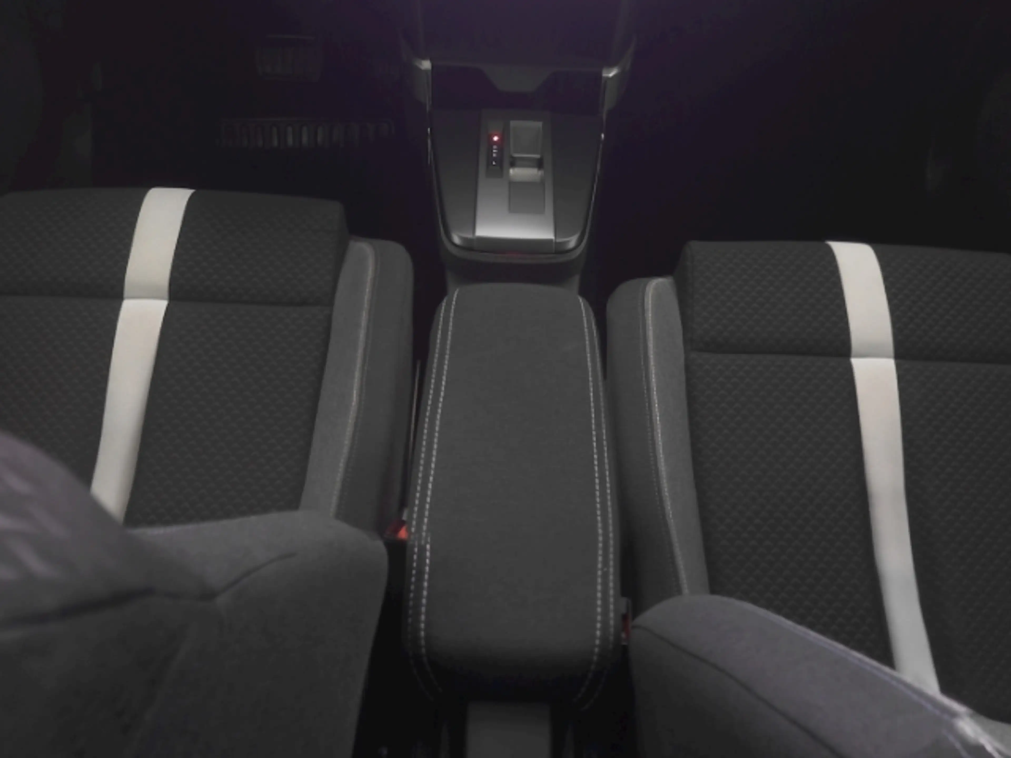 Opel Frontera C HYBRID GS eDCT+NAVI+RÜCKFAHRKAMERA+SITZ-/LENKRAD — photo 14