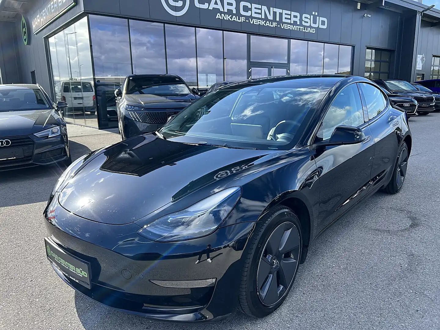 Tesla Model 3 Long Range AWD 75kWh Schwarz - 1