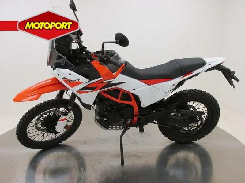 KTM 390 ADVENTURE - foto 4