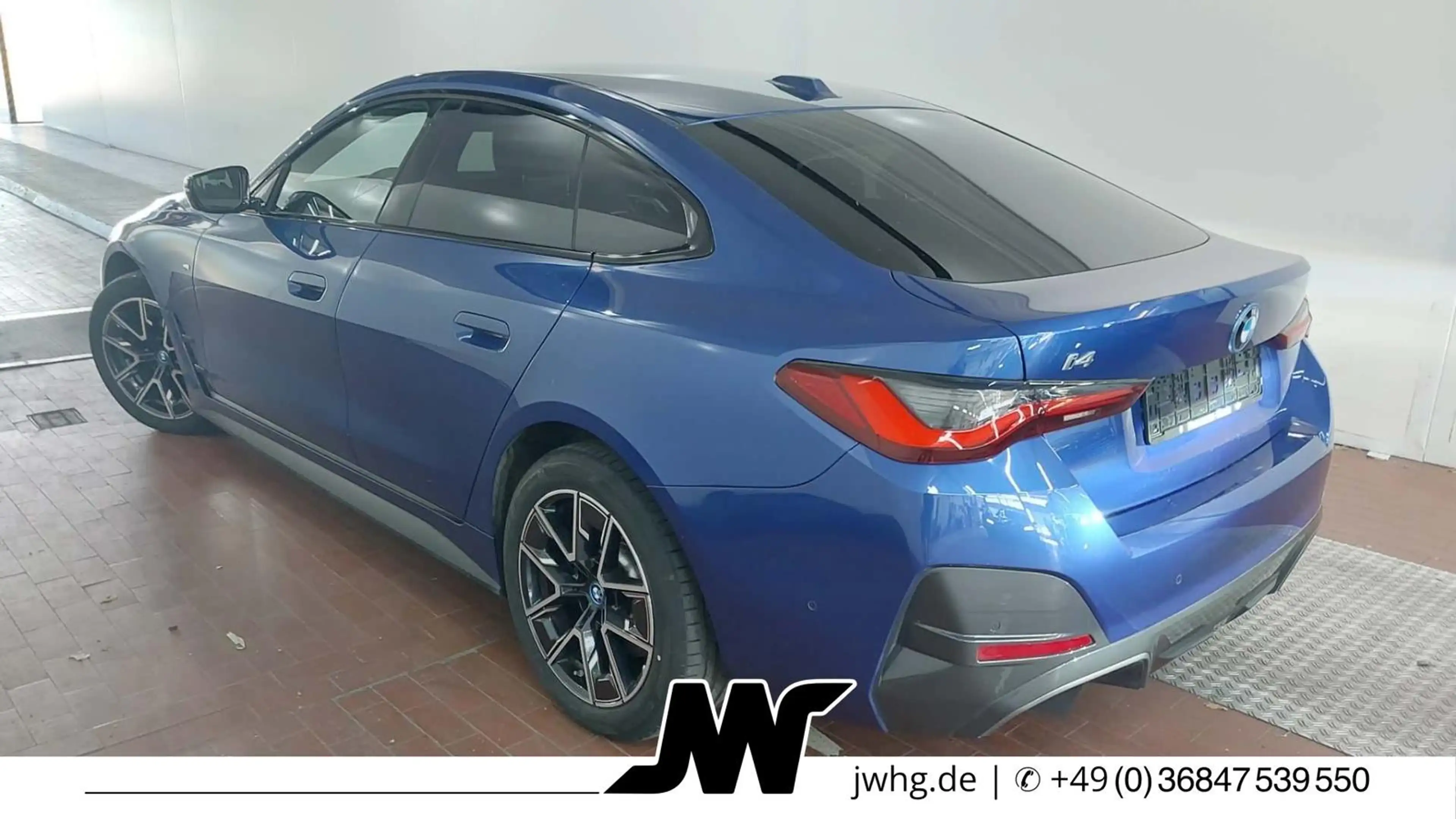 BMW i4 Gran Coupe 40 eDr M Sport Widescreen HeadUp — photo 9