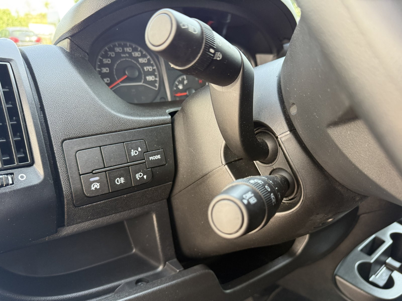 Peugeot Boxer 333 2.2 BlueHDi FAP EU6d L2H1 3,3t PDC KLIMA — photo 14