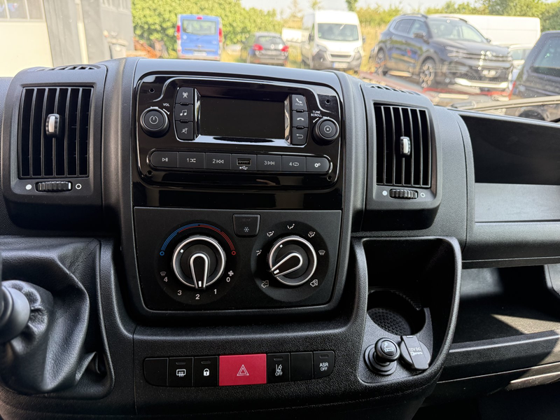 Peugeot Boxer 333 2.2 BlueHDi FAP EU6d L2H1 3,3t PDC KLIMA — photo 13