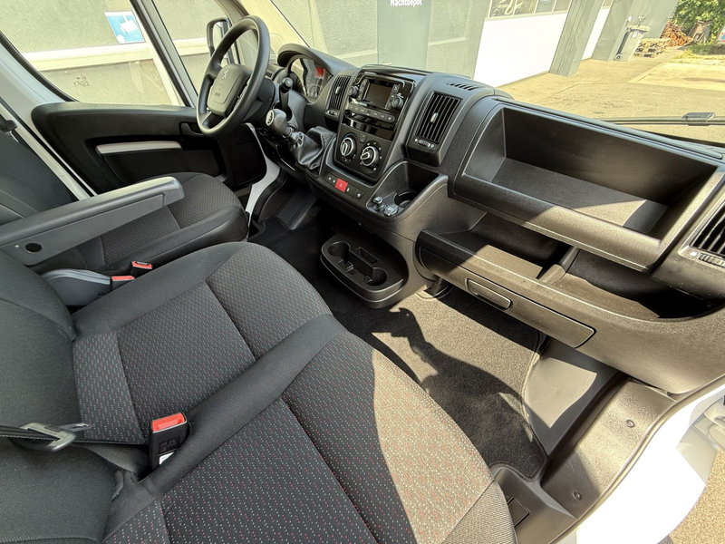 Peugeot Boxer 333 2.2 BlueHDi FAP EU6d L2H1 3,3t PDC KLIMA — photo 10