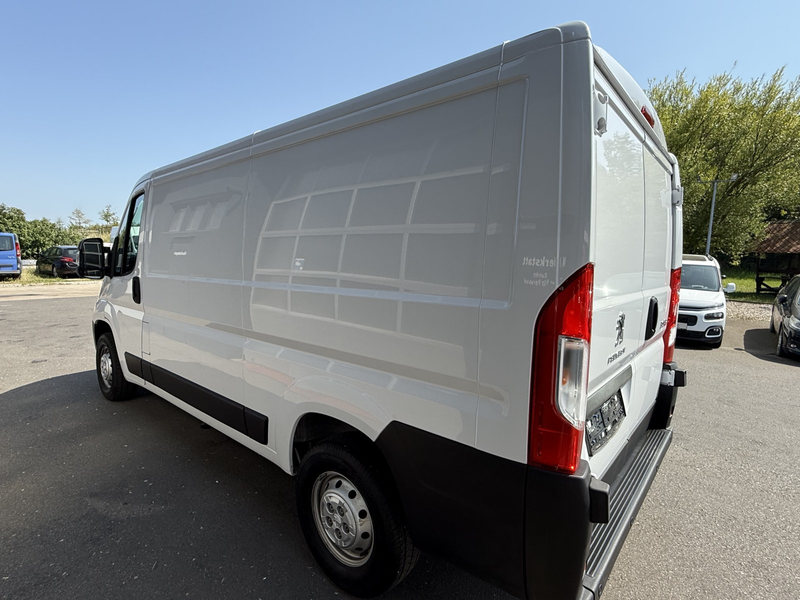 Peugeot Boxer 333 2.2 BlueHDi FAP EU6d L2H1 3,3t PDC KLIMA — photo 3