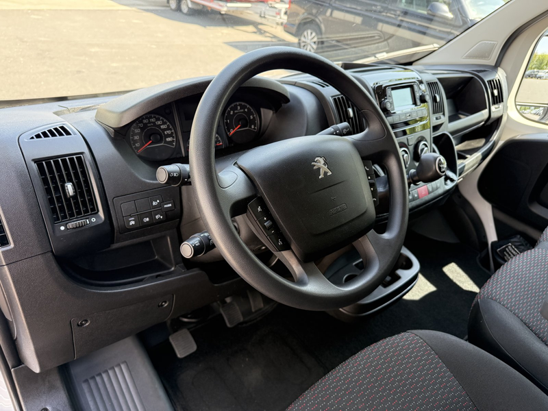 Peugeot Boxer 333 2.2 BlueHDi FAP EU6d L2H1 3,3t PDC KLIMA — photo 8
