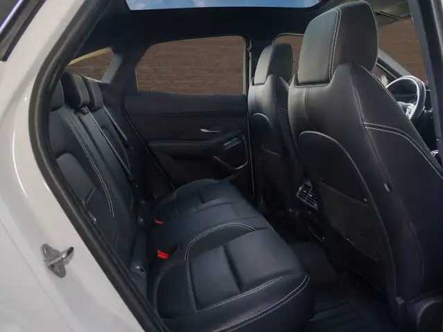 Jaguar E-Pace view 15
