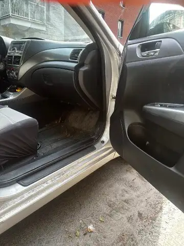 Subaru Impreza 2011 — photo 3