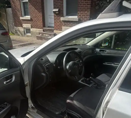 Subaru Impreza 2011 — photo 4