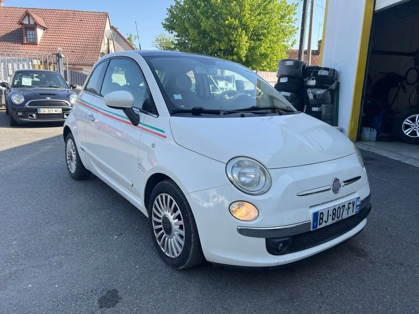 Fiat 500 0.9 8V TWINAIR 85CH S\u0026S LOUNGE Blanc - 1