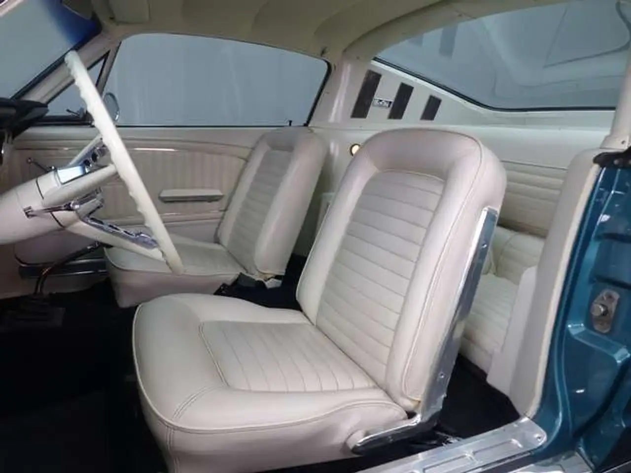 Ford Mustang Fastback * manual gearbox * 200 c.i. * matching, foto 10
