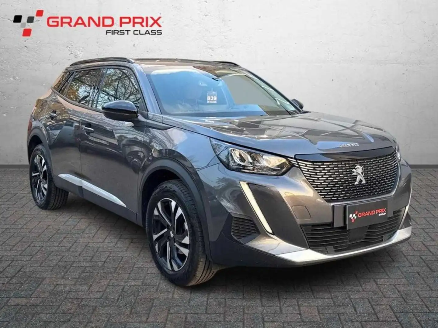 Peugeot 2008 PureTech 130 S&S Allure Pack Grigio - 2