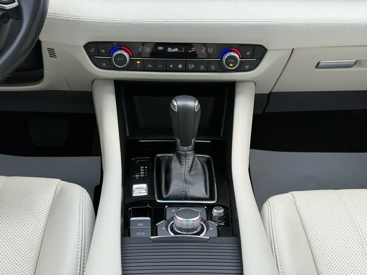 Mazda 6 снимка Mazda 6