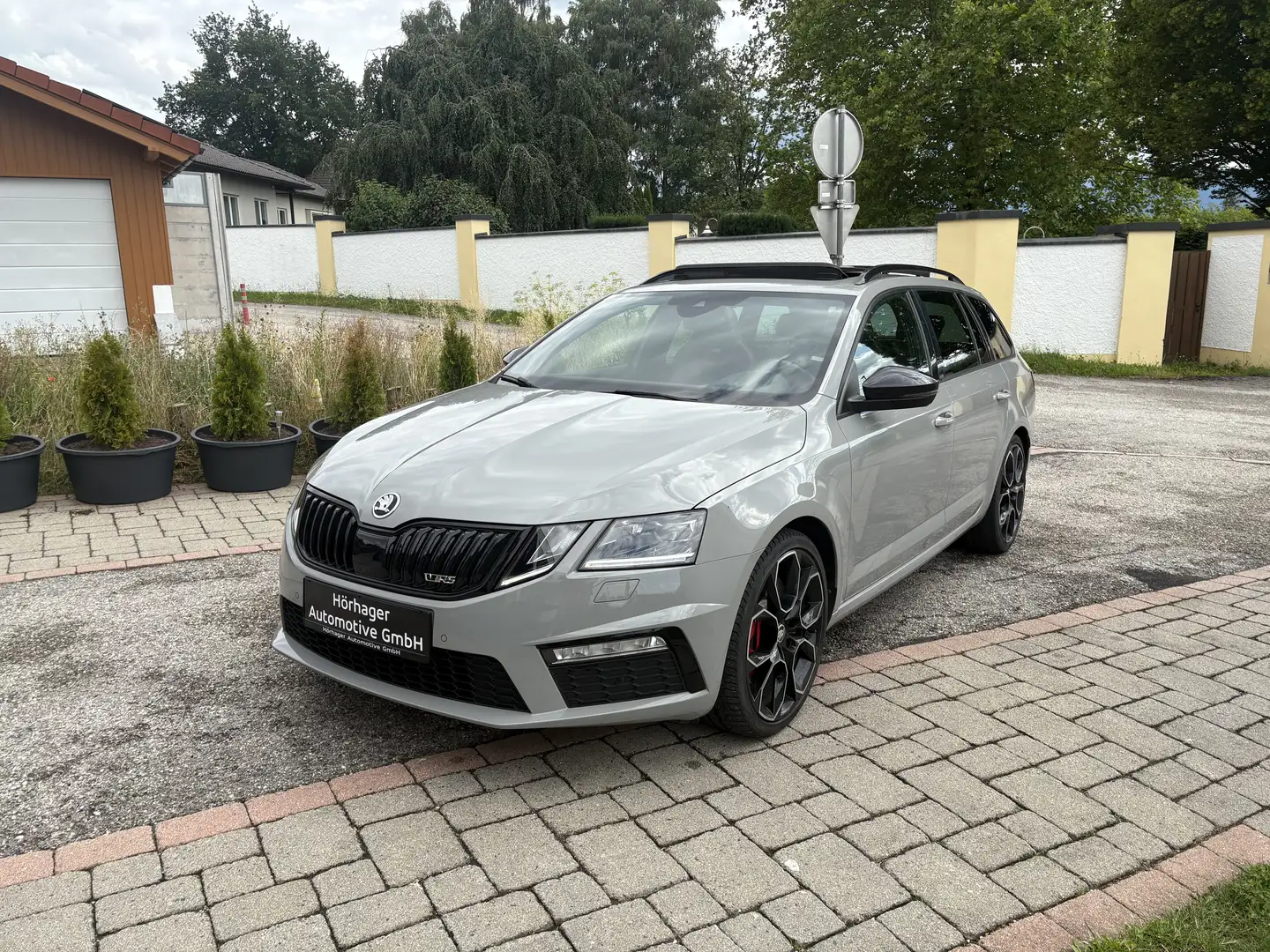 Skoda Octavia RS 245*Voll*Top*Pano*Memory+Standheizung* Grau - 2