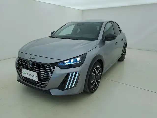 Peugeot 208 view 9