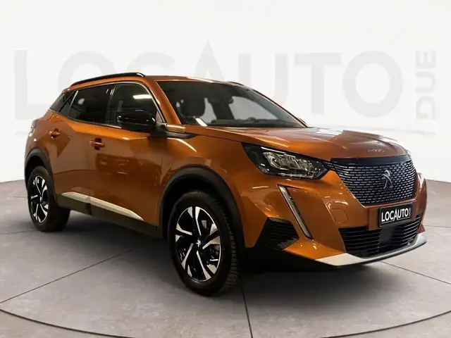 Peugeot 2008 view 3