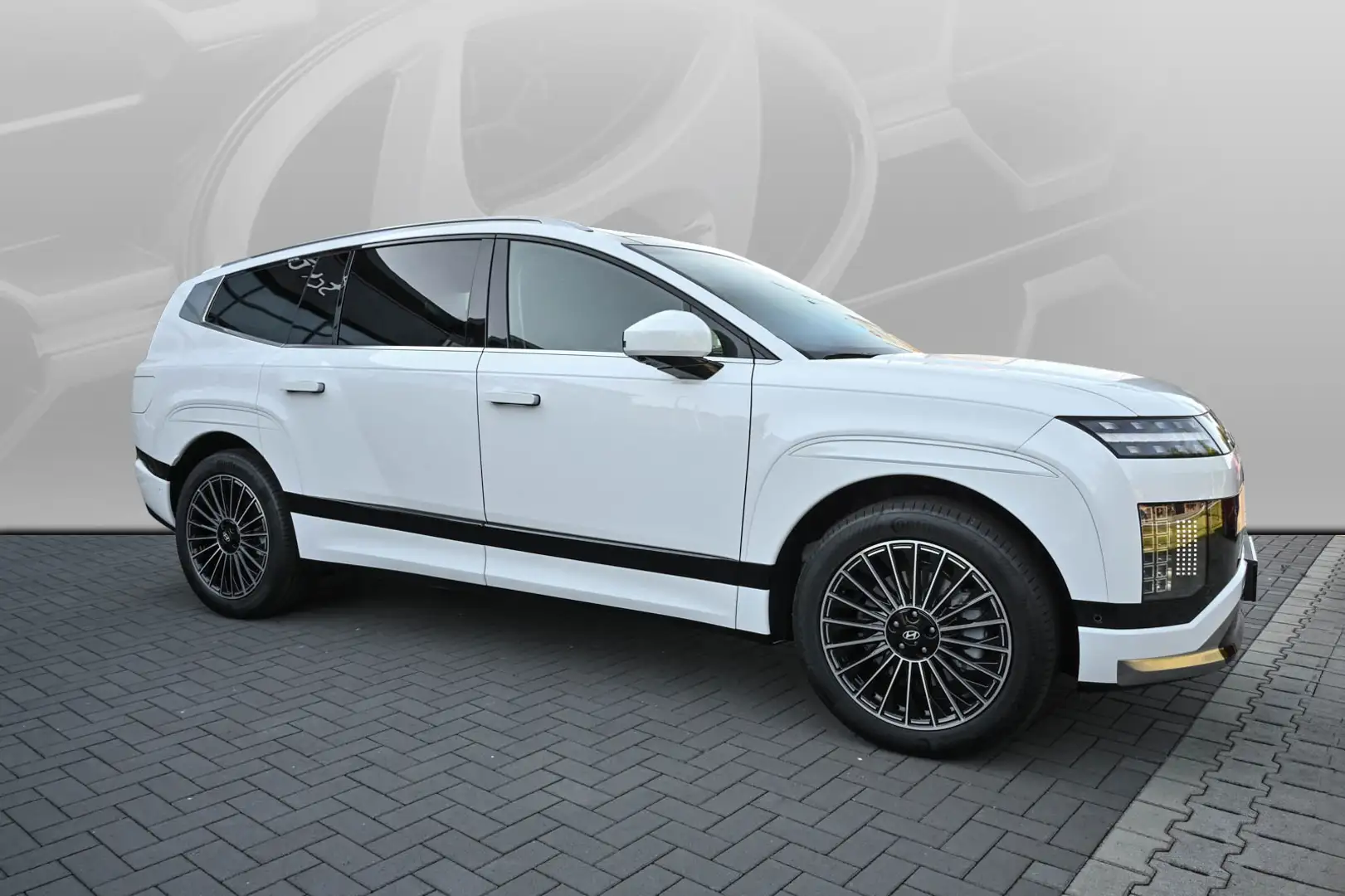 Hyundai IONIQ 9 IONIQ 9 6-Sitzer 110 kWh UNIQ Pano/Leder/ Weiß - 2