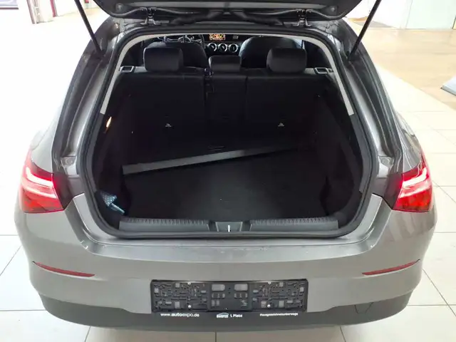 Mercedes-Benz CLA view 8