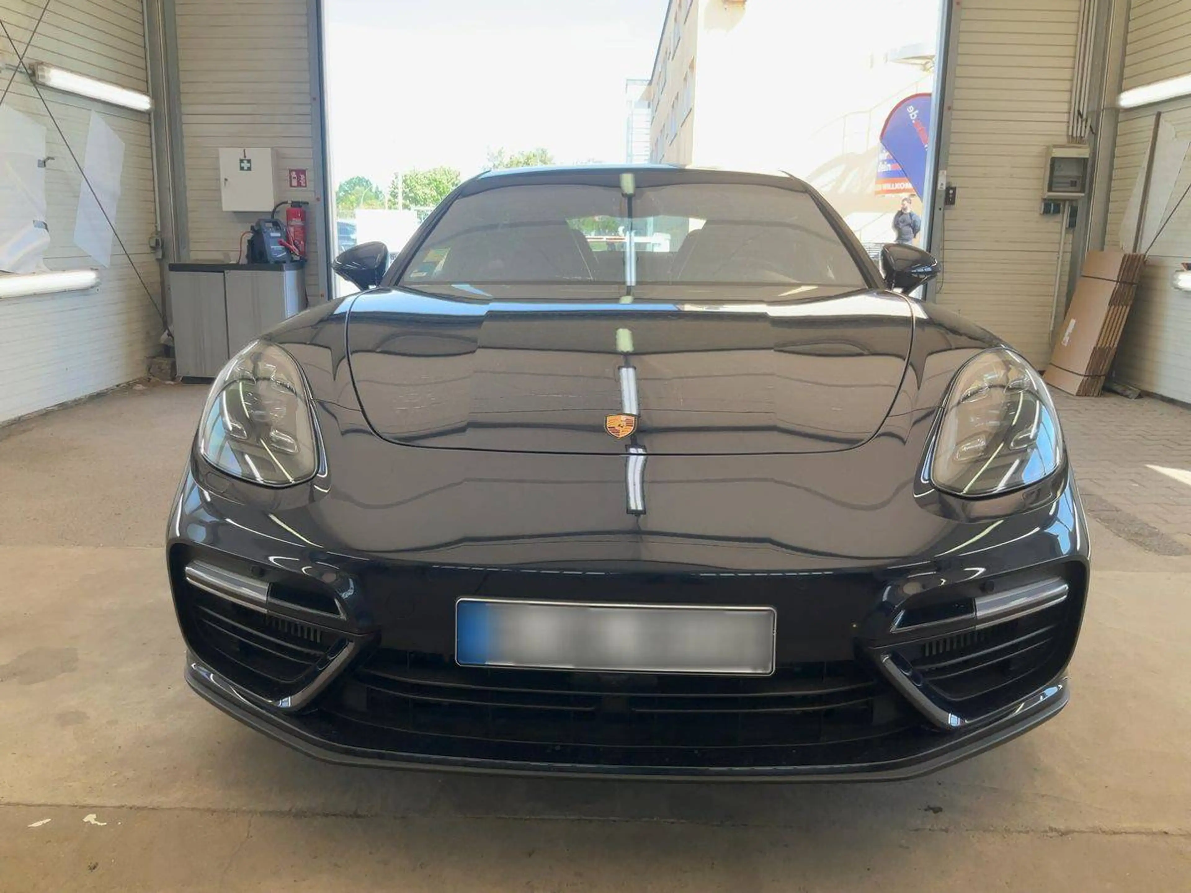 Porsche Panamera Turbo