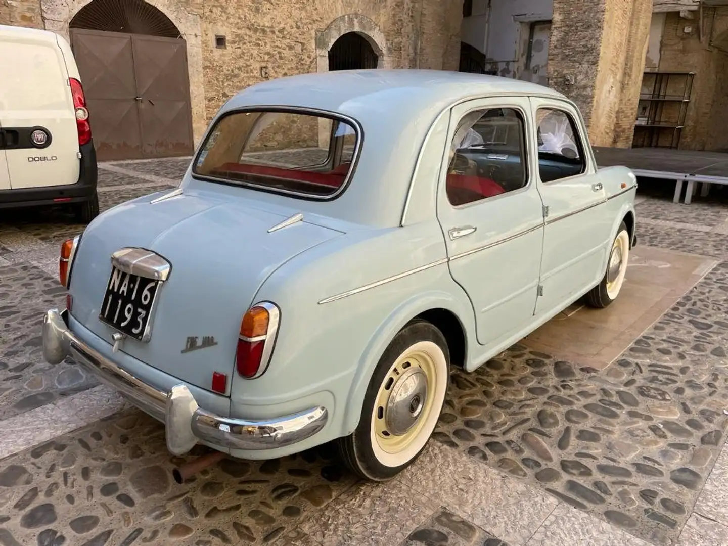 Fiat 1100 Bauletto Azul - 2