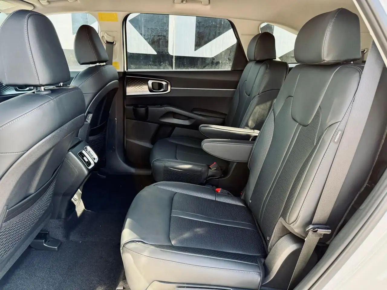 Kia Sorento снимка Kia Sorento