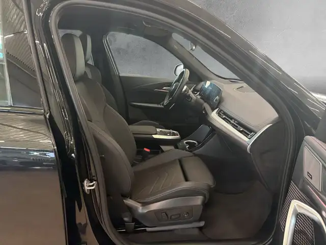 BMW X1 view 11