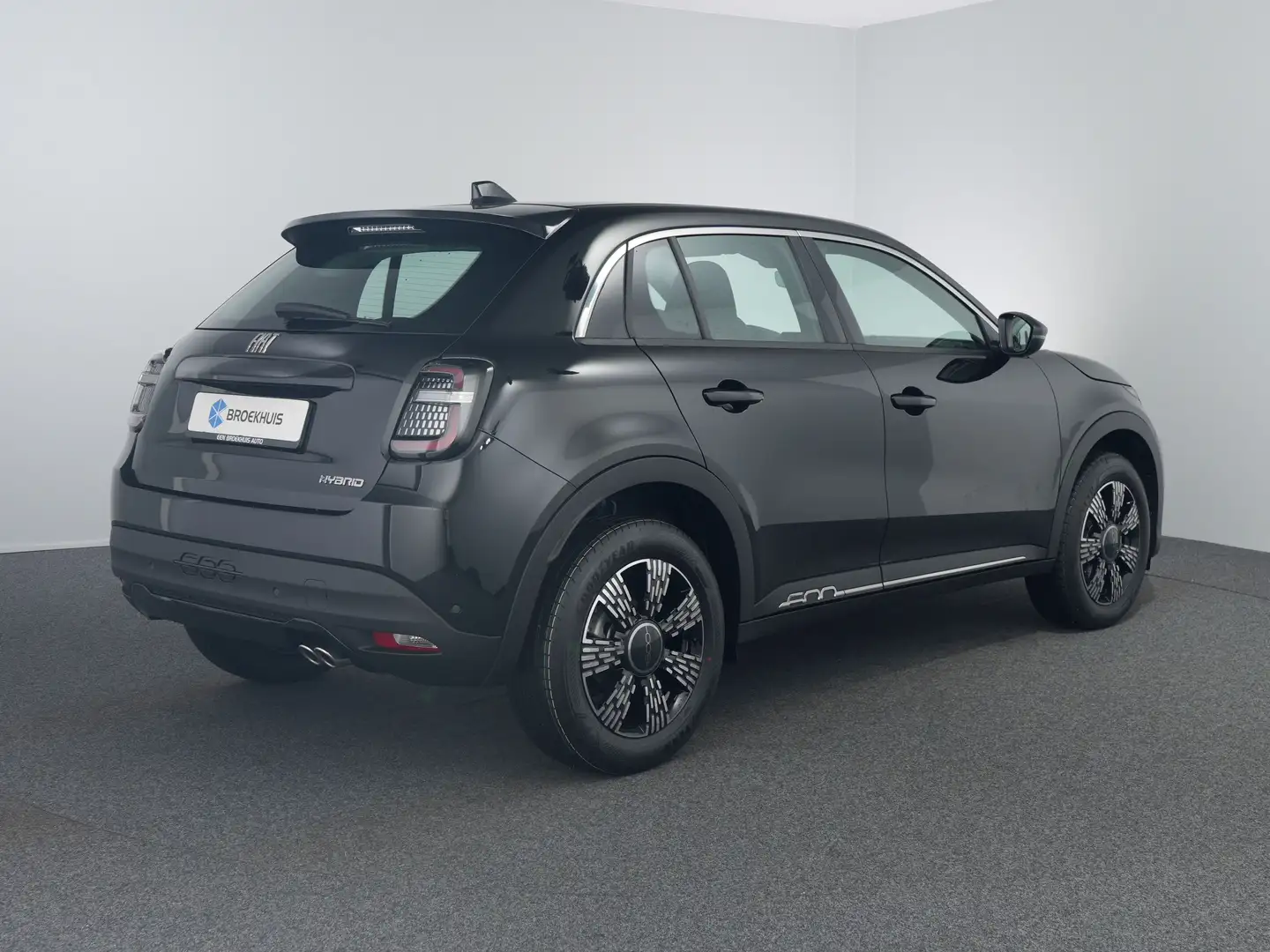 Fiat 600 | € 3000 Voorraad Voordeel | 1.2 Hybrid Urban Limi Zwart - 2