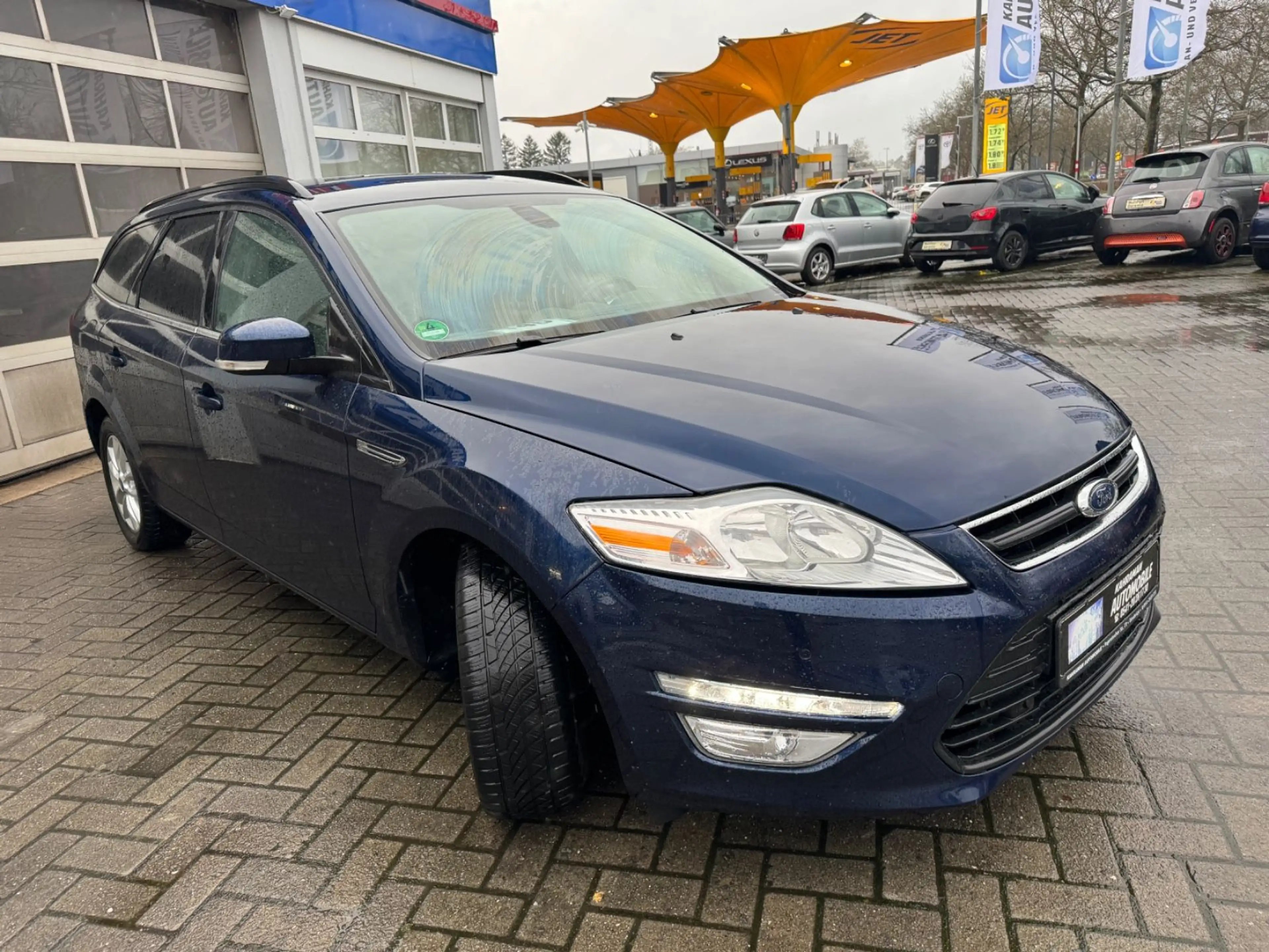 Ford Mondeo Turnier Champions Edition — photo 3