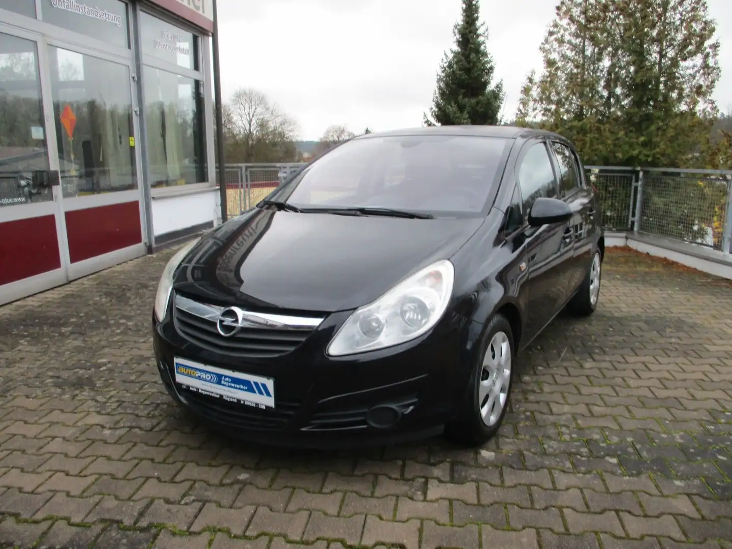 Opel Corsa D 1,2+Klimaautomatik Nero - 1