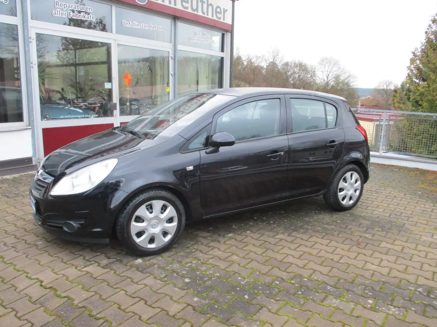 Opel Corsa D 1,2+Klimaautomatik Nero - 2