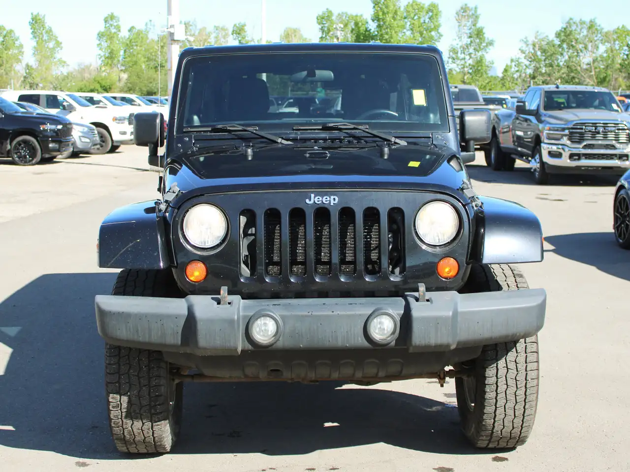 Jeep Wrangler снимка Jeep Wrangler