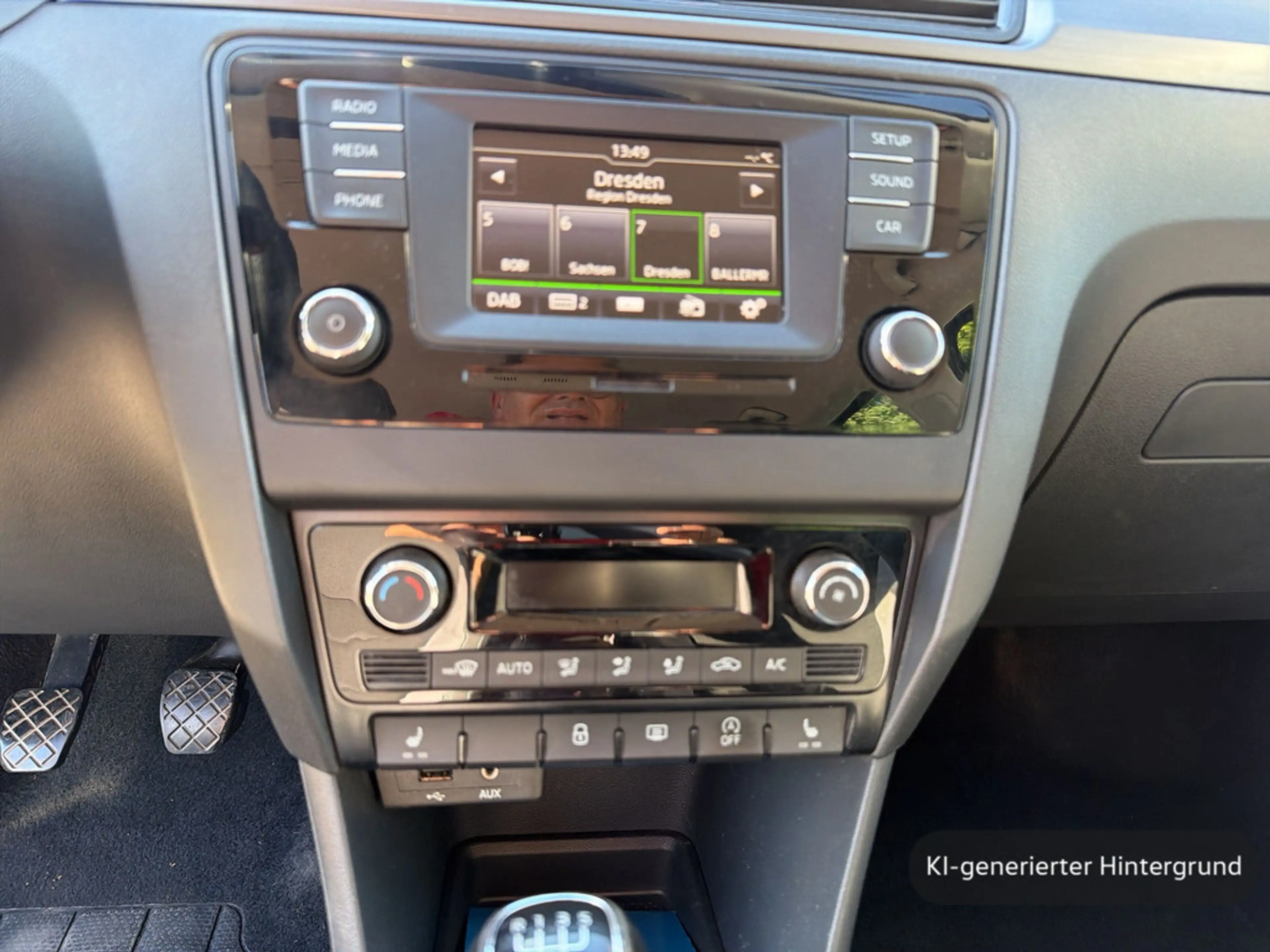 Skoda Rapid/Spaceback — photo 12