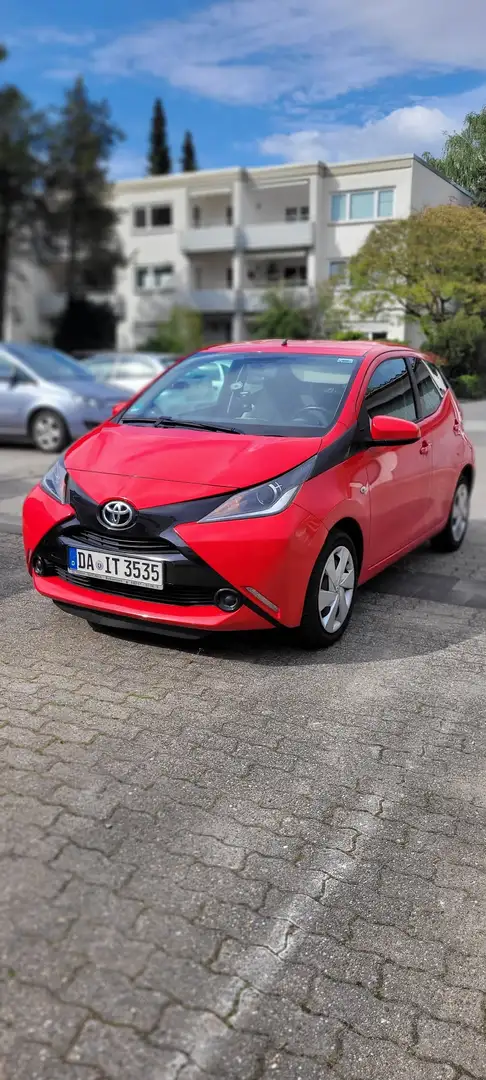 Toyota Aygo x-play Eco - 1