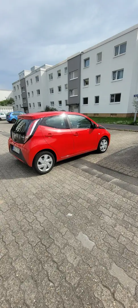 Toyota Aygo x-play Eco - 2